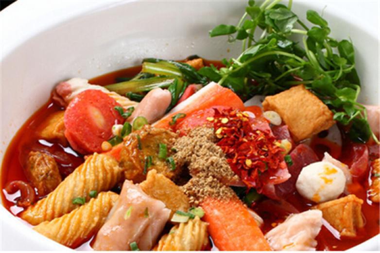 御品馋猫砂锅麻辣烫